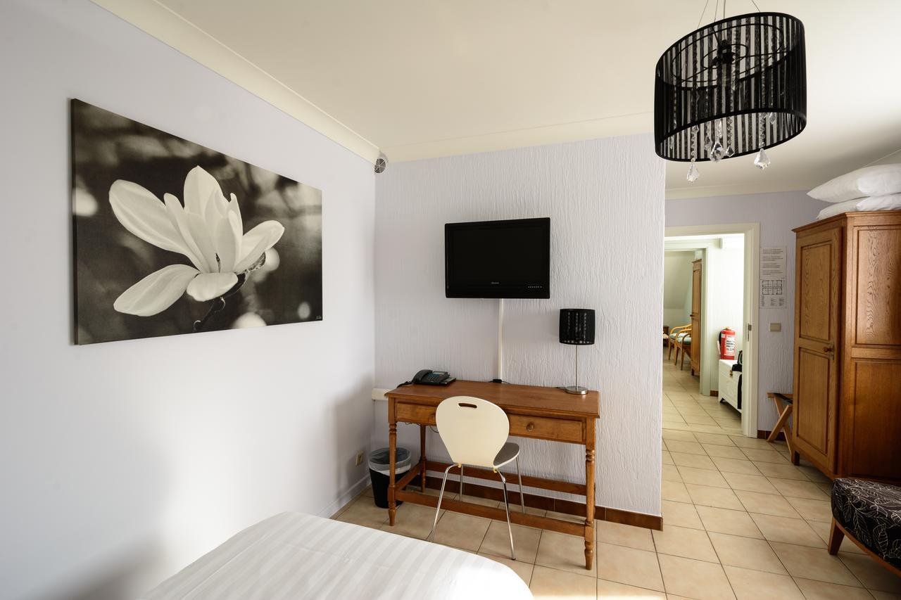 Hotel Het Buskruid Lummen Buitenkant foto